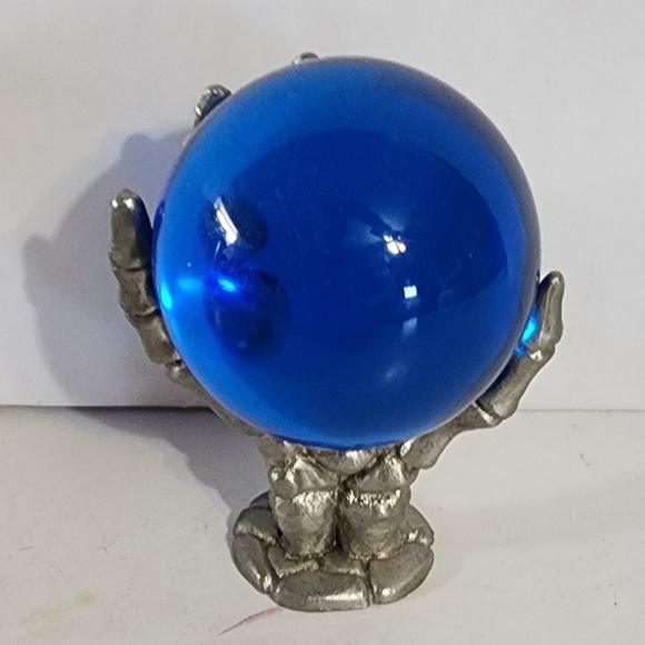 Vintage Spoontiques Pewter Skeleton Hand Holding Blue Crystal Ball - Picture 5 of 7